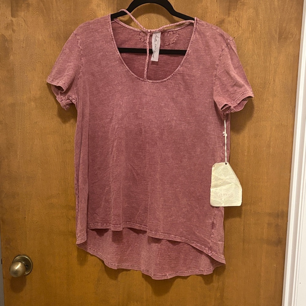 97. Aratta Mauve Short Sleeve Tee